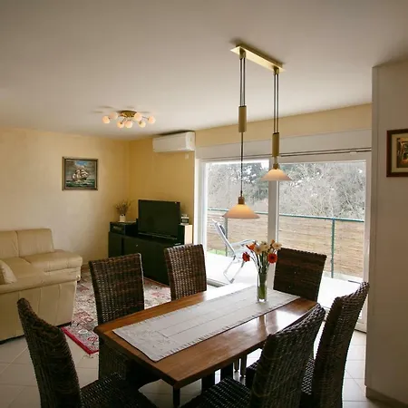 Apartment Laste